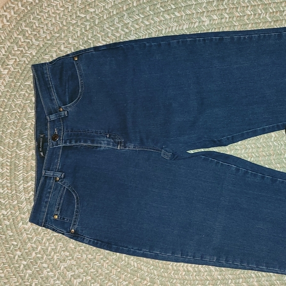 Straight Leg Relaxed Fit Jeans - Picture 2 of 5